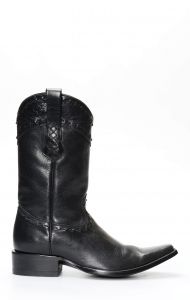 Black Cuadra boots with square toe